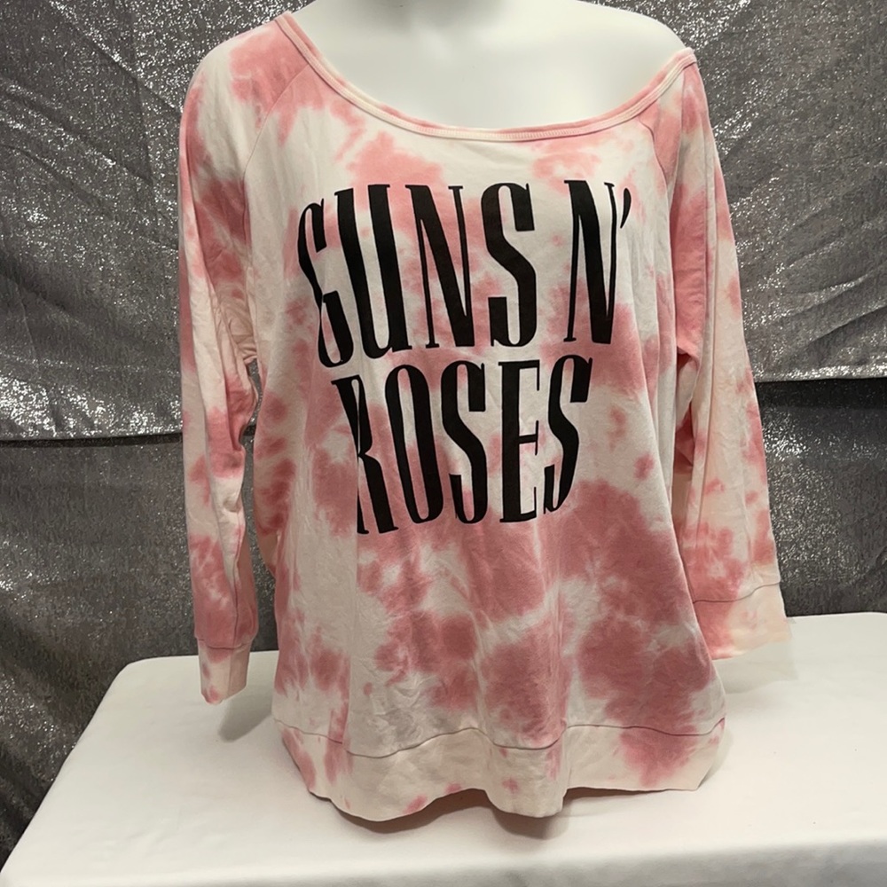 NWT! Guns N’ Roses Off the Shoulder Sweatshirt